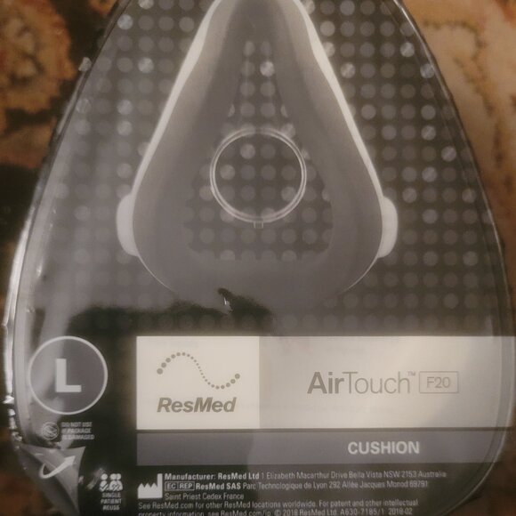 ResMed AirTouch F20 Full Memory Foam Cushion  ) Air Touch NWB - Picture 2 of 8